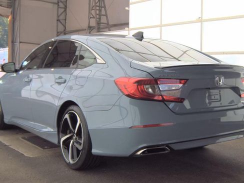 Used 2022 Honda Accord Sport image 7