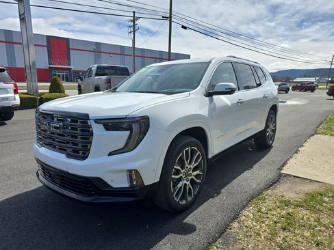 New 2026 GMC Acadia Denali Ultimate image 8