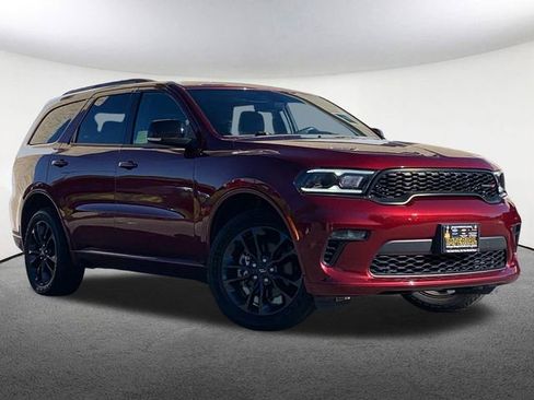 Used 2021 Dodge Durango GT image 2