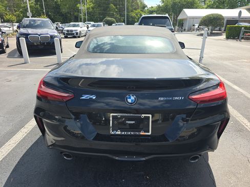 Used 2023 BMW Z4 sDrive30i w/ Premium Package image 3