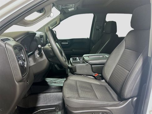 Used 2025 Chevrolet Silverado 1500 Custom image 17