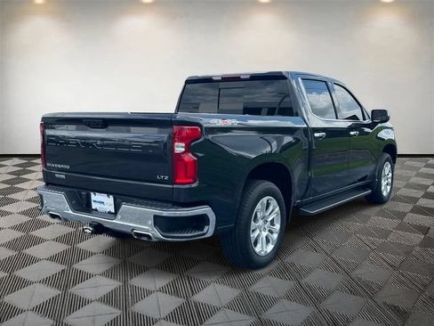 Used 2024 Chevrolet Silverado 1500 LTZ w/ LTZ Convenience Package II AWD/4WD image 6