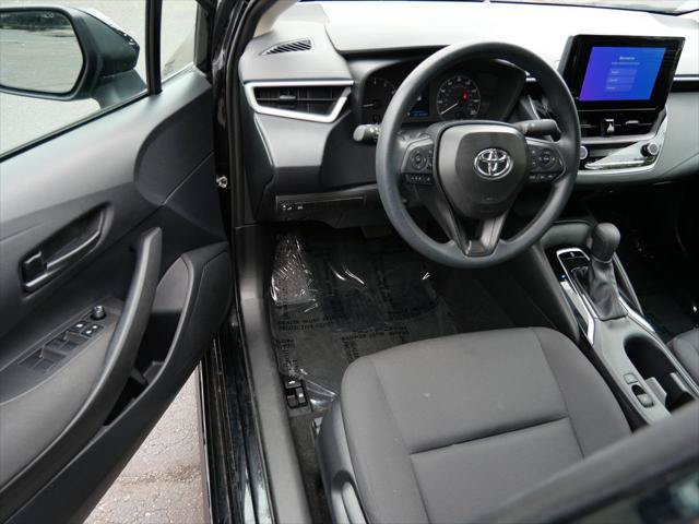 Certified 2025 Toyota Corolla LE FWD image 10
