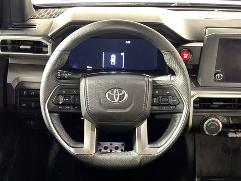 Used 2025 Toyota Tacoma TRD Sport image 13