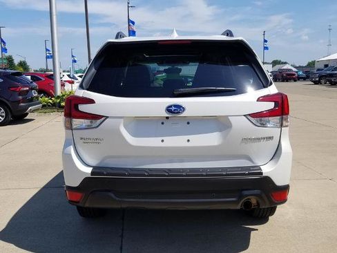 Used 2023 Subaru Forester Limited AWD/4WD image 3