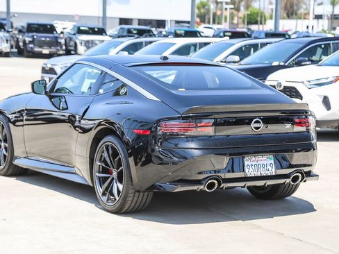 Used 2024 Nissan Z Performance w/ Floor Mat Package RWD image 6