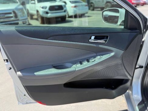 Used 2013 Hyundai Sonata SE FWD image 10