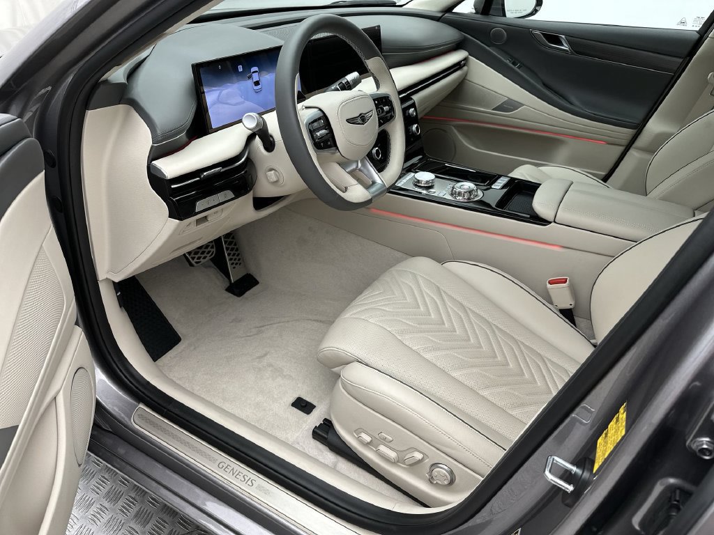 Used 2026 Genesis G80 2.5T Sport Prestige AWD/4WD image 11