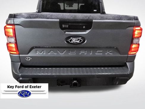 Certified 2025 Ford Maverick Lariat w/ Black Appearance Package AWD/4WD image 12