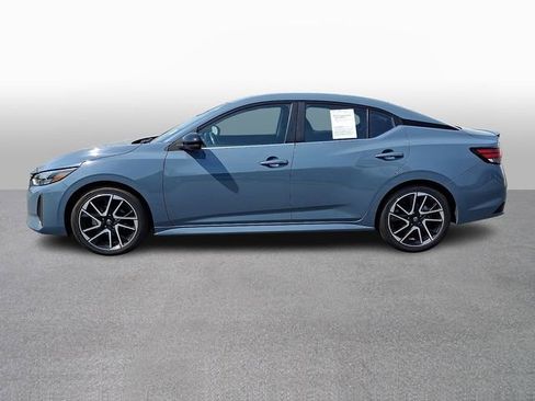 Used 2024 Nissan Sentra SR FWD image 7