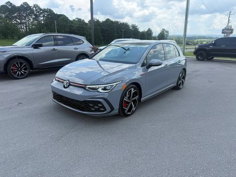 Used 2024 Volkswagen GTI SE FWD image 2