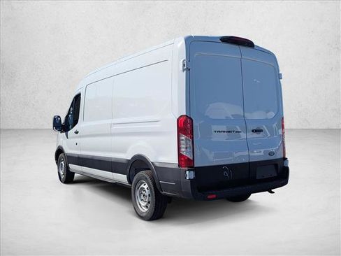 New 2026 Ford Transit 250 148 Medium Roof w/ Load Area Protection Package RWD image 8
