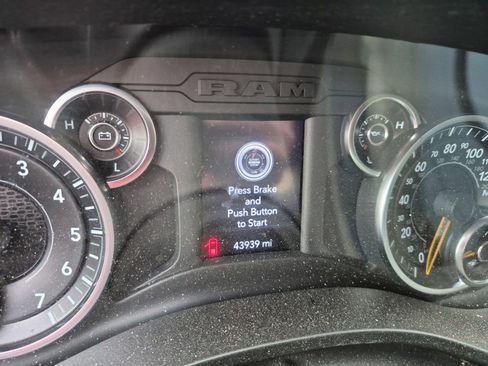 Used 2022 RAM 1500 Big Horn image 6