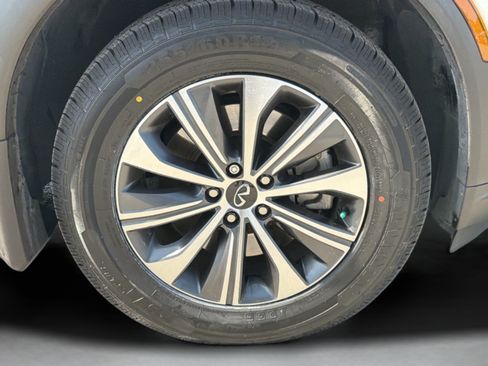 Used 2023 INFINITI QX60 Pure FWD image 32
