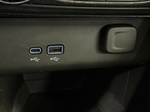 Used 2024 Buick Encore GX Preferred FWD image 27