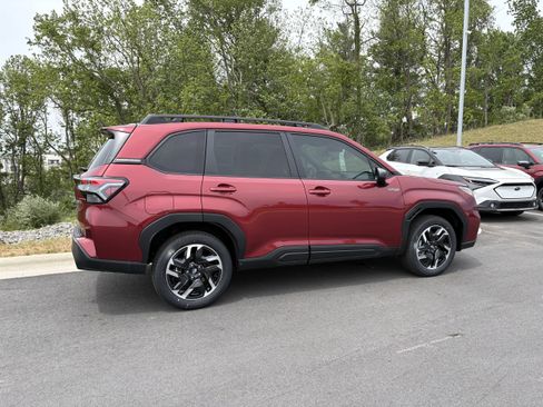 New 2026 Subaru Forester Touring AWD/4WD image 8