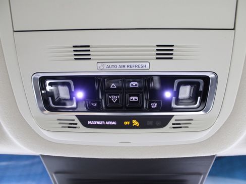 Certified 2024 Lincoln Nautilus Black Label w/ Jet Appearance Package (87T) image 21