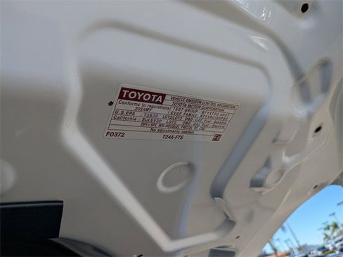 Used 2024 Toyota Tacoma TRD Off-Road image 24