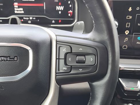 Used 2024 GMC Sierra 1500 Denali RWD image 27