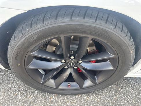 Used 2023 Chrysler 300 C RWD image 11