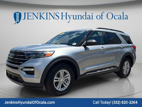 Used 2023 Ford Explorer XLT w/ Equipment Group 202A RWD image 7