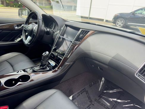 Used 2018 INFINITI Q50 Luxe w/ Essential Package (3.0T Luxe) RWD image 29
