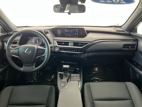 Used 2022 Lexus UX 200 w/ Accessory Package (Z1) FWD image 14