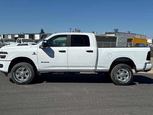 New 2026 RAM 2500 Big Horn AWD/4WD image 6