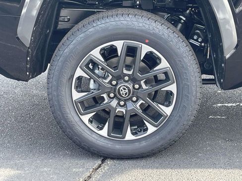 New 2026 Toyota Tundra Limited image 10
