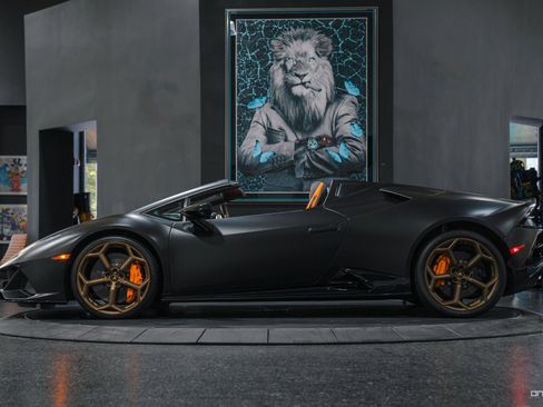 Used 2020 Lamborghini Huracan EVO AWD/4WD image 18