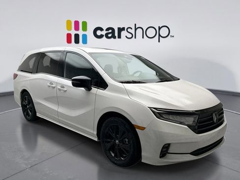 Used 2024 Honda Odyssey Sport image 7