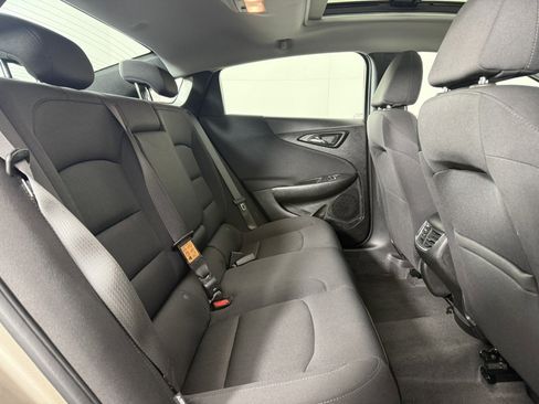 Used 2024 Chevrolet Malibu LT FWD image 11