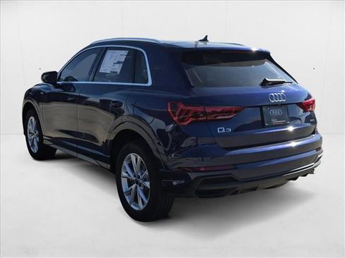 New 2025 Audi Q3 2.0T Premium w/ Convenience Package image 6
