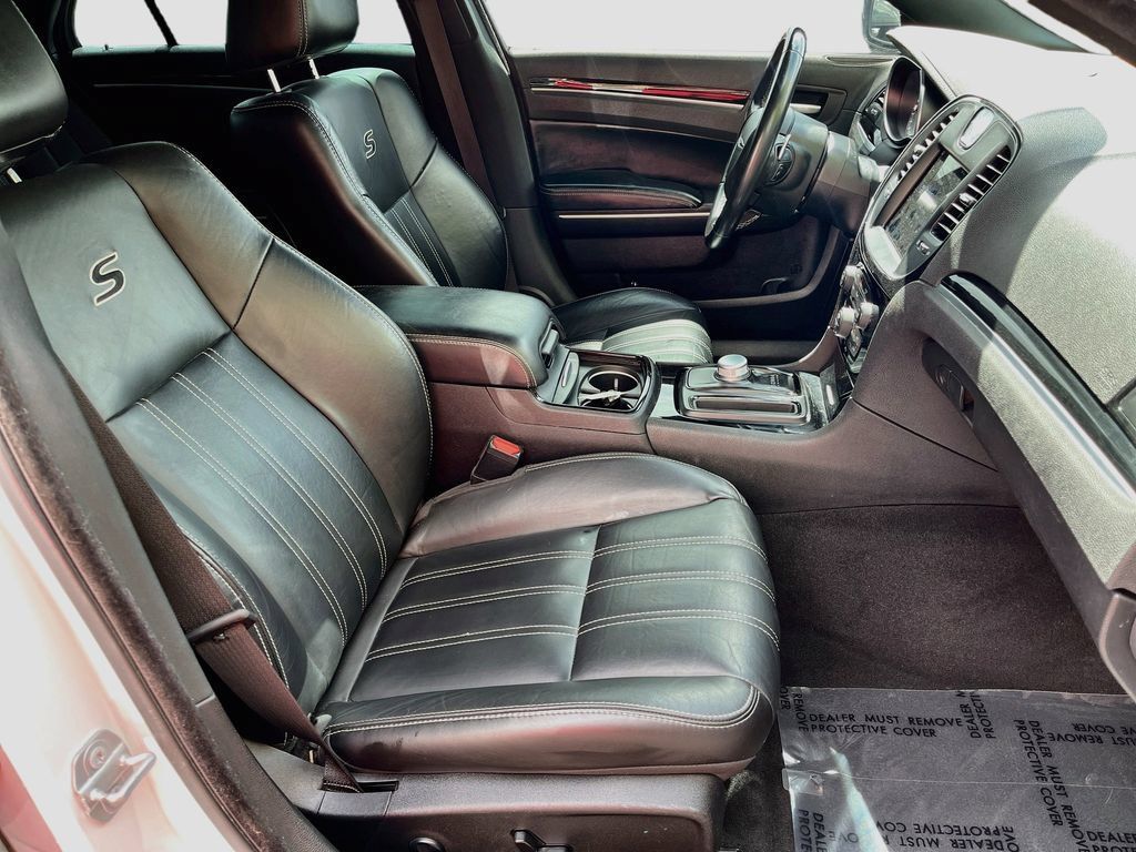 Used 2021 Chrysler 300 S RWD image 29