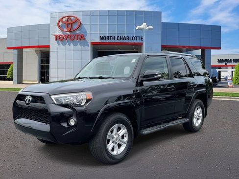 Used 2019 Toyota 4Runner SR5 Premium AWD/4WD image 3