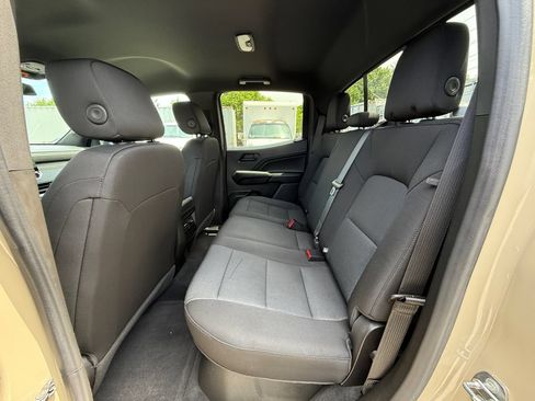 Used 2023 Chevrolet Colorado Trail Boss w/ Technology Package AWD/4WD image 21
