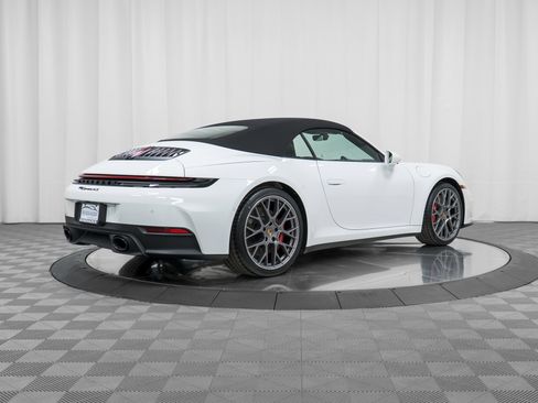New 2026 Porsche 911 Carrera 4S image 7