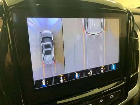 Used 2022 Chevrolet Traverse Premier w/ Redline Edition image 43