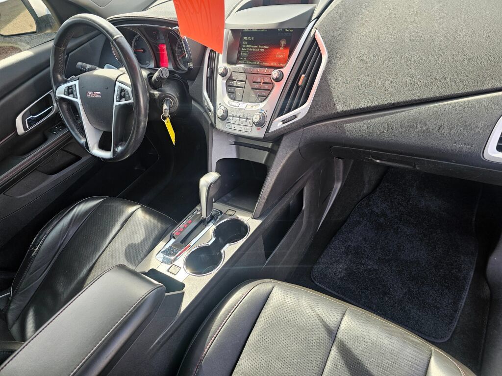 Used 2014 GMC Terrain SLT w/ Safety Package AWD/4WD image 13