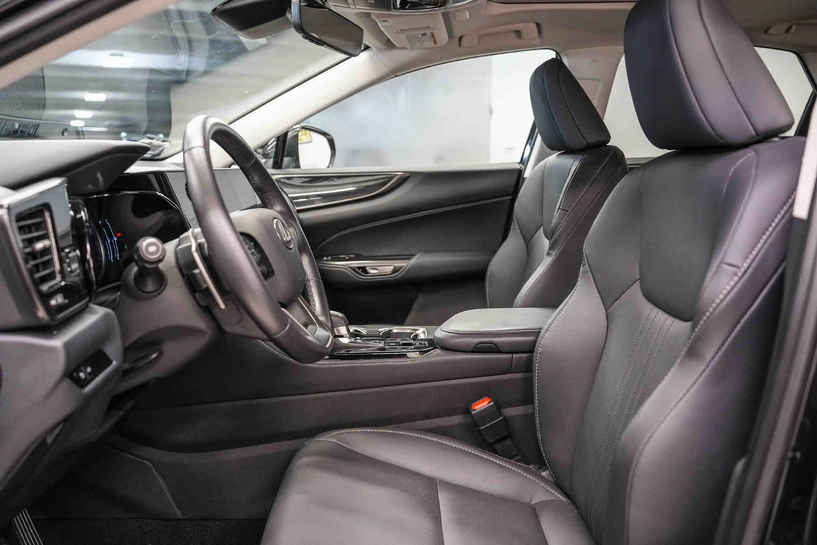 Used 2025 Lexus NX 250 FWD w/ Accessory Package (K3) image 17