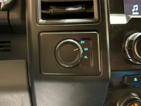 Used 2018 Ford F150 XL w/ Equipment Group 101A Mid image 26