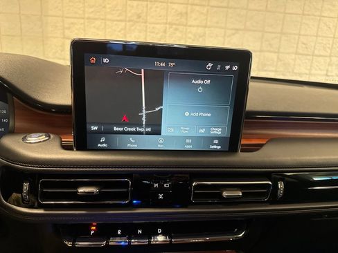 Used 2023 Lincoln Aviator Grand Touring w/ Equipment Group 301A AWD/4WD image 30