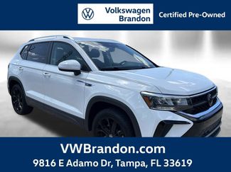 Certified 2023 Volkswagen Taos SE w/ Panoramic Sunroof Package FWD 360° Tour