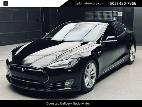 Used 2015 Tesla Model S 70D AWD/4WD image 1