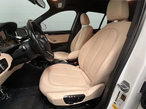 Used 2018 BMW X1 sDrive28i FWD image 19