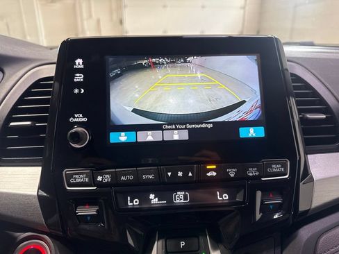 Used 2019 Honda Odyssey EX-L image 18