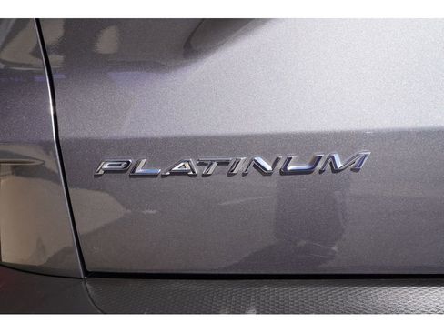 Used 2024 Ford Escape Platinum image 8