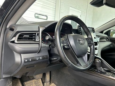 Used 2024 Toyota Camry XSE FWD image 10