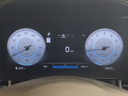 Used 2025 Hyundai Elantra SEL FWD image 23