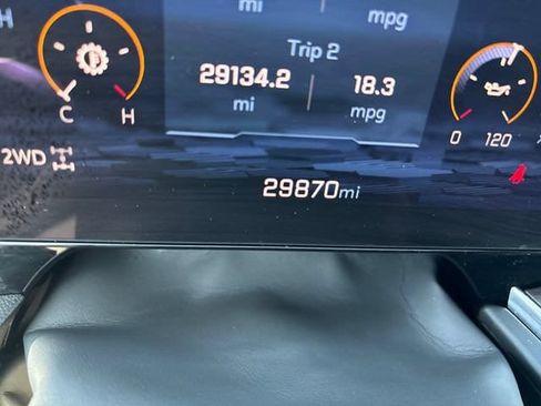 Certified 2025 Chevrolet Tahoe LT AWD/4WD image 16